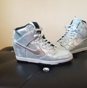 Nike sky high dunks